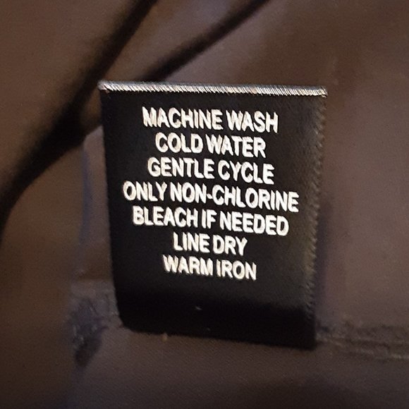 Kaktus Black Cotton Asymmetrical Ruffle V-neck Peplum Blouse - Picture 14 of 14